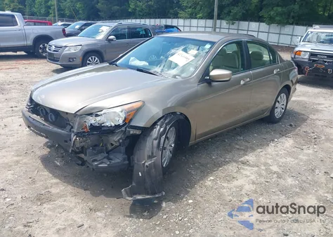 2010 Honda Accord 2.4 Lx из США, поврежденный, VIN 1HGCP2F39AA100262